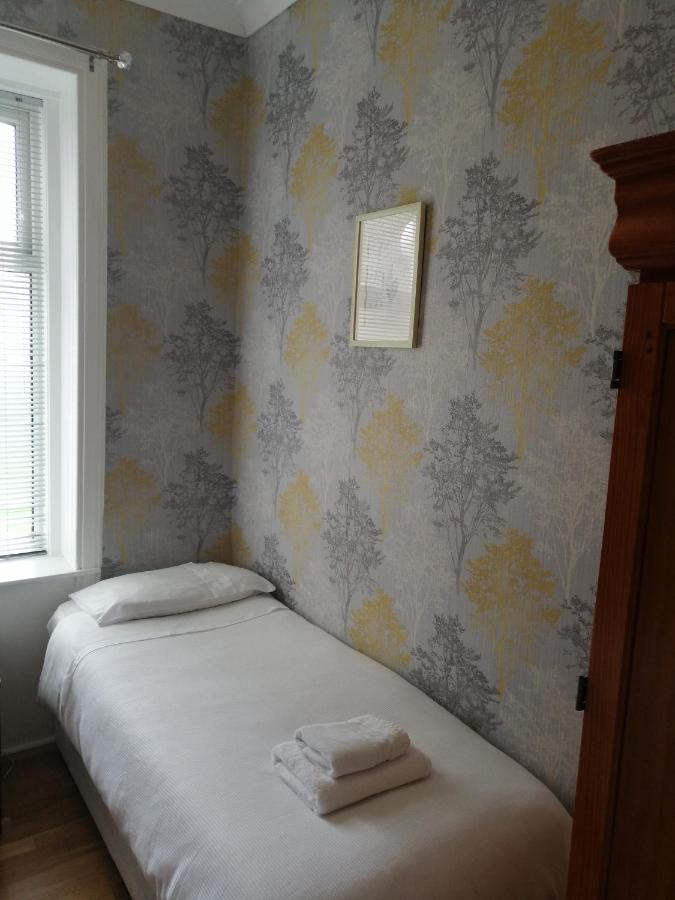 Portum -John St Apartment Helensburgh Buitenkant foto